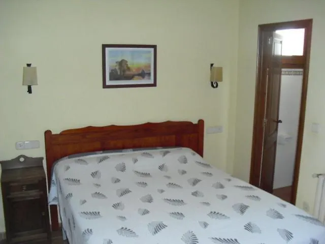 Mas La Torre Guest House Palau Saverdera 0*,  Spain