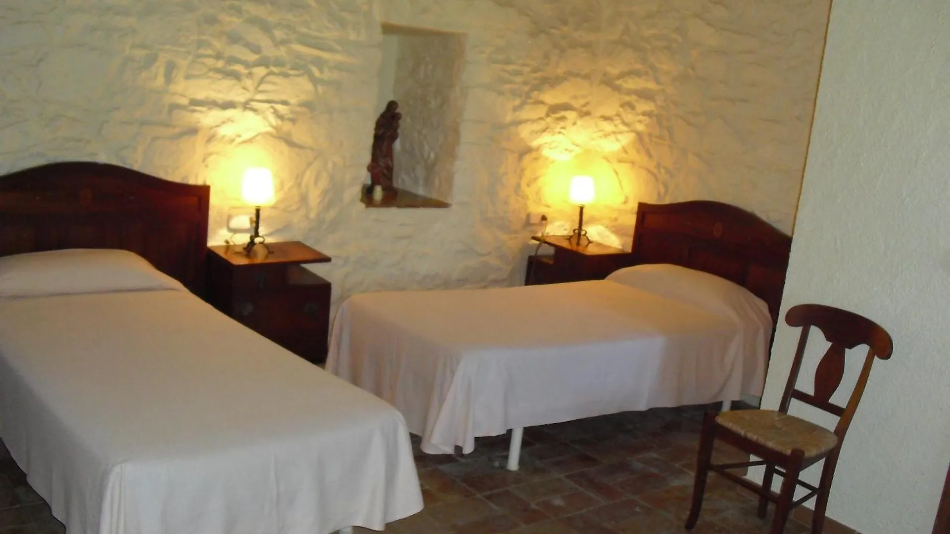 Mas La Torre Guest House Palau Saverdera Spain