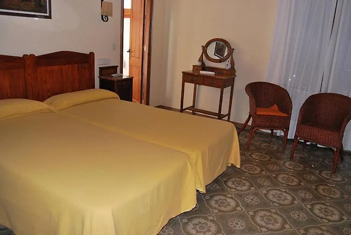 Country house Mas La Torre Guest House Palau Saverdera