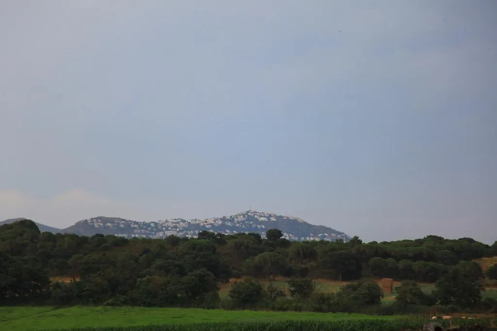 Country house Mas La Torre Guest House Palau Saverdera Spain